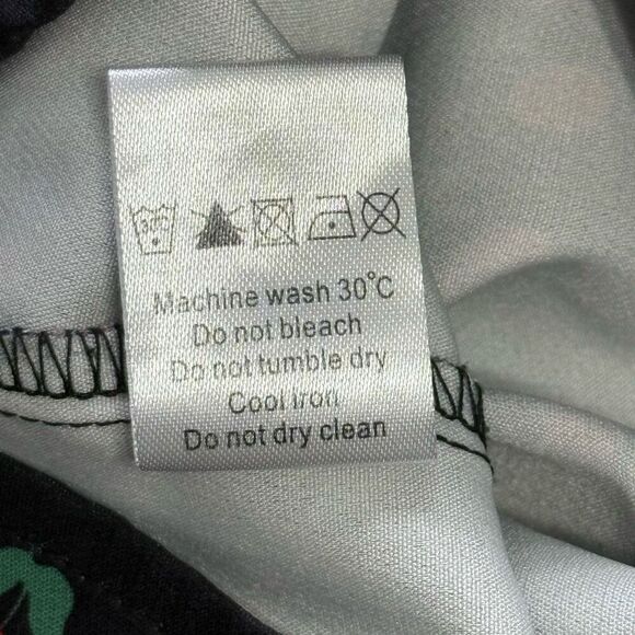 Allegra K Navy Blue Cherries Tie Shorts Sz M - Picture 8 of 9